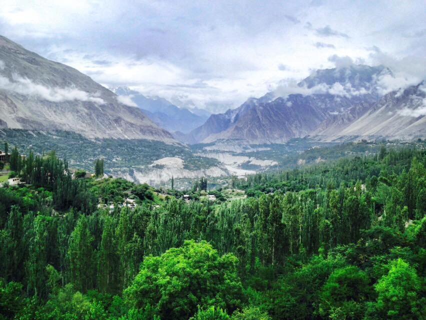 World Roof Hotel Hunza Karimabad  Exteriör bild